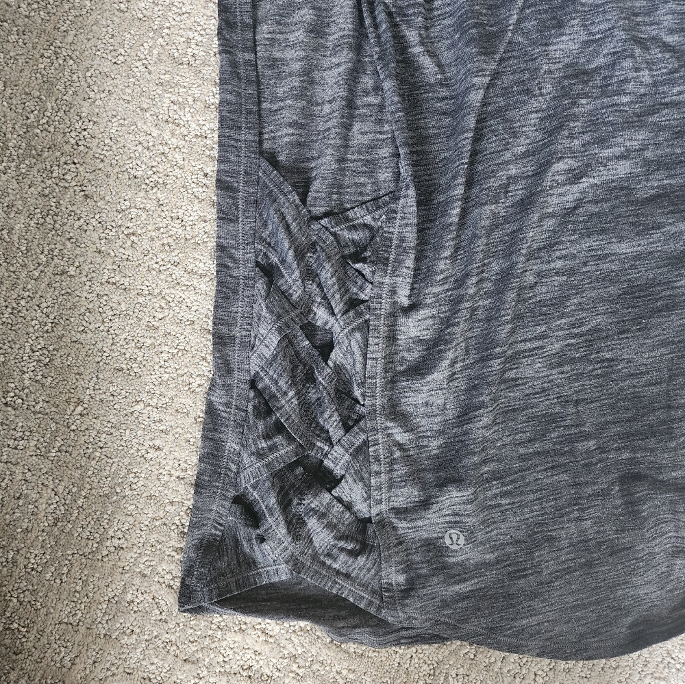 Luluemon Grey Cris-cross Tanktop
